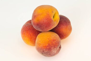 Beyaz arka plan üzerinde izole güzelliğin