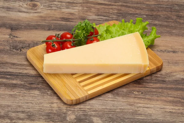 Ensalada Queso Parmesano Tradicional Italiano Triángulo Servido — Foto de Stock