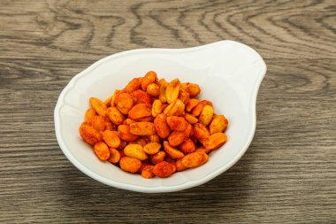 Baharatlı çerez kasede.