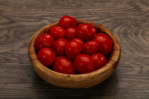 Tomates Cerises Rouges Marinées Dans Bol — Photo