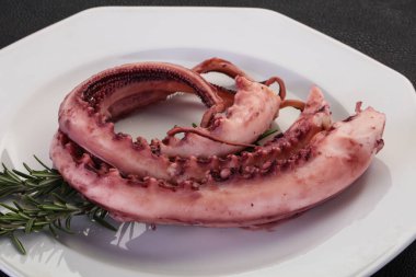 Biberiyeli lezzetli ahtapot dokunaçları