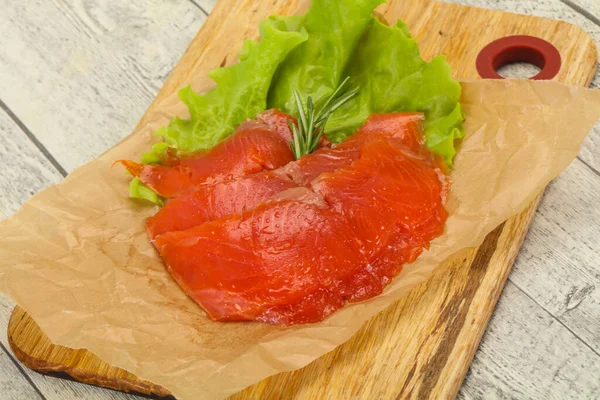 Filetto Salmone Affettato Spuntino Servito Rosmarino — Foto Stock