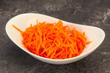 Baharatlı Kore havucu kasede