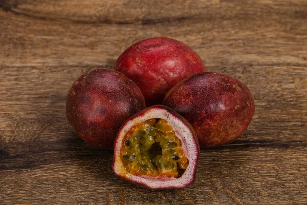 Ντελικώδες Γλυκό Εξωτικό Φρούτο Του Πάθους Maracuya — Φωτογραφία Αρχείου