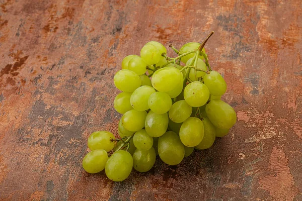 Zoete Smakelijke Rijpe Groene Druiven — Stockfoto