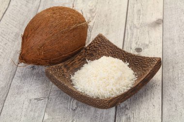 Hindistan cevizi parçalanmış, fındıklı, ahşap kaplama.