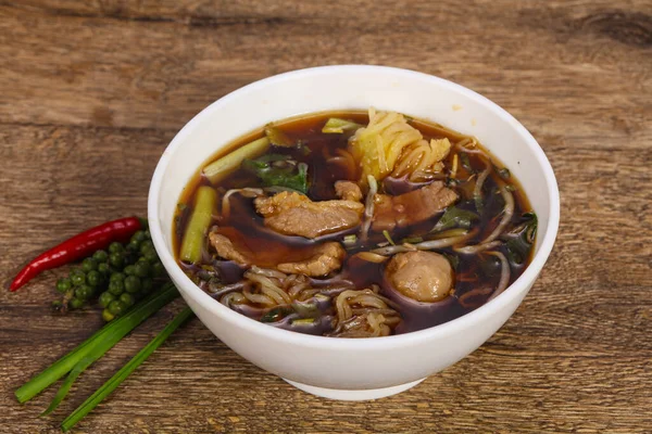 Sup Ala Thailand Dengan Daging Sayuran Dan Jamur — Stok Foto