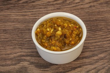 Kasede biberli yeşil baharatlı sos.