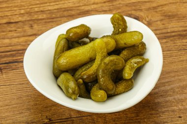 Kasede salatalık turşusu