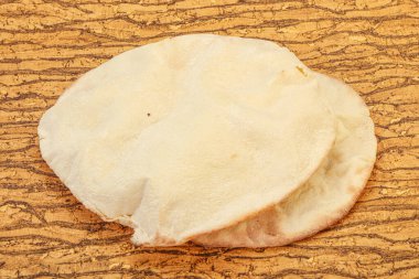 Atıştırmalık geleneksel Doğu Pita ekmeği