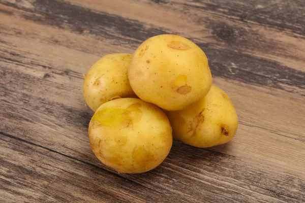 Pequeno Monte Batata Sazonal Jovem Pronto Para Cozinhar — Fotografia de Stock