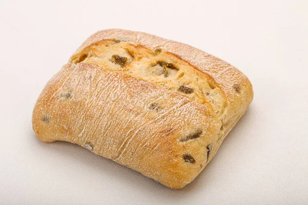 İtalyan ciabatta ekmeği ve zeytinyağı.