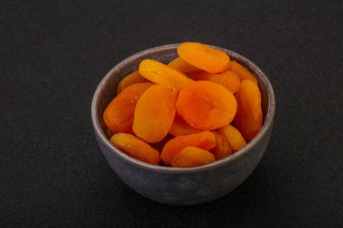 Tatlı, sarı, kurutulmuş kayısı yığını