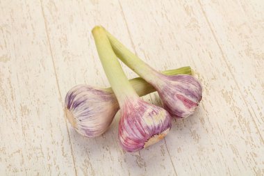 Taze aromalı sarımsak yığını