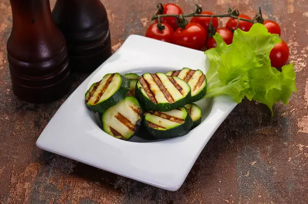 Cucina Vegana Zucchine Giovani Alla Griglia — Foto Stock