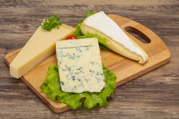 Cheese Triangle Mix Gorgonzola Brie Parmesan — Stock Photo, Image