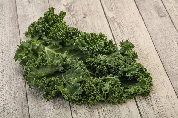 Vagan Cuisine Fresh Green Cale Cabbage Leaf — Stock Photo, Image