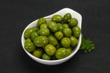 Salamura edilmiş yeşil Campo Kavanozda gerçek zeytin