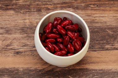 Soslu kırmızı böbrek.