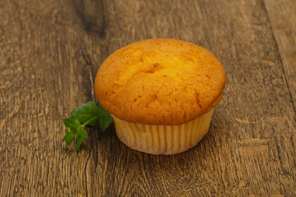 Söt Välsmakande Muffins Serveras Mynta Blad — Stockfoto