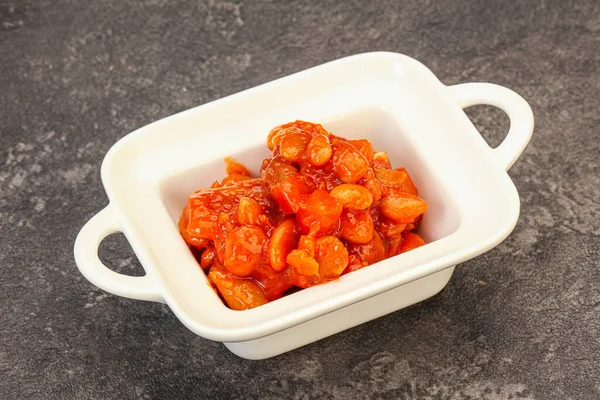 Domates soslu ve biberli fırında böbrek.