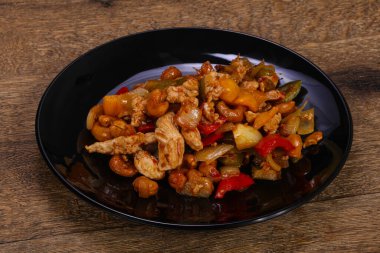 Asya mutfağı - Sebzeli kızarmış domuz eti