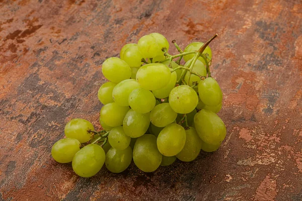 Zoete Smakelijke Rijpe Groene Druiven — Stockfoto