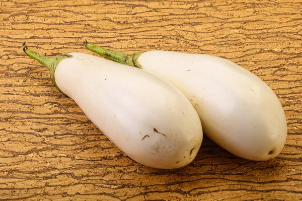 Rijpe Smakelijke Witte Biologische Aubergine Aubergine — Stockfoto