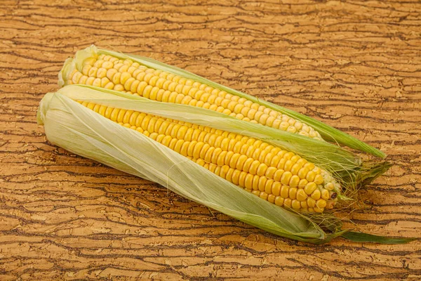 Vegan Cuisine Ripe Sweet Young Corn — Stock Photo, Image