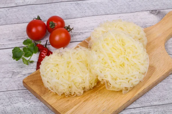 Rohe Reisnudeln Zum Kochen Bereit — Stockfoto