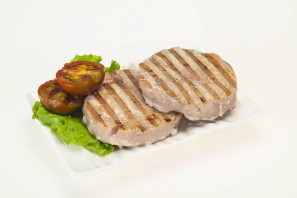 Bife Atum Grelhado Com Kumato Salada — Fotografia de Stock