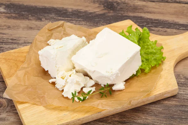 Feta Tradizionale Greca Formaggio Morbido Nel Piatto — Foto Stock