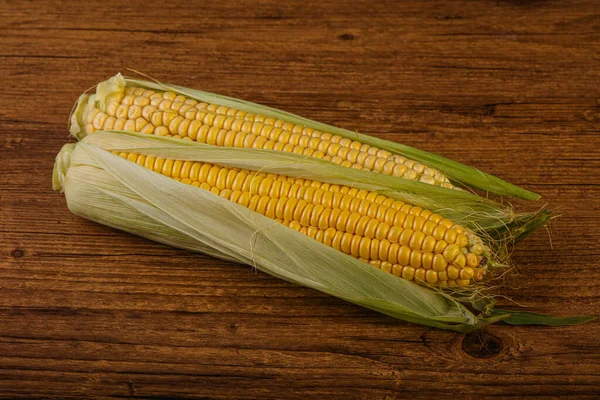 Vegan Cuisine Ripe Sweet Young Corn — Stock Photo, Image