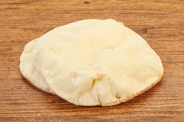 Pão Tradicional Pita Oriental Para Lanche — Fotografia de Stock