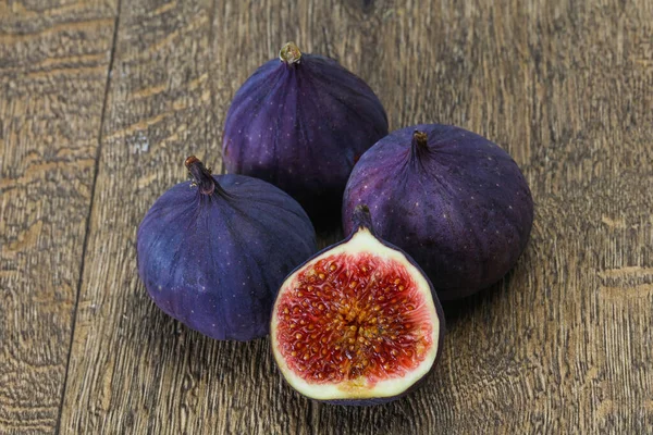 Ripe Sweet Fresh Sliced Fig Fruit — Stock Photo, Image