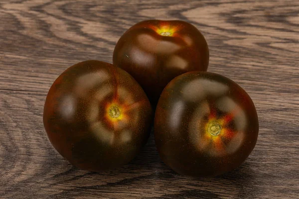 Svart Välsmakande Saftig Kumato Tomat Hög — Stockfoto