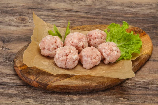 Hausgemachte Hackfleischbällchen Aus Rohem Schweinefleisch Bereit Zum Kochen — Stockfoto