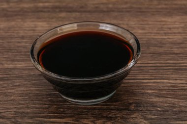 Asya mutfağı. Kasede soya sosu.
