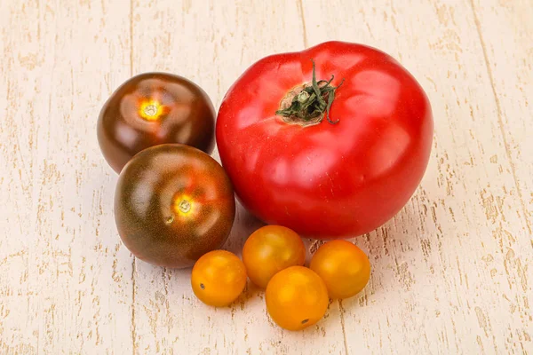 Mistura Madura Tomate Vermelho Amarelo Cumato — Fotografia de Stock