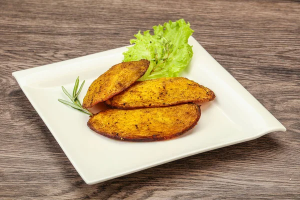 Patata Horno Con Hierbas Especias Servidas Romero —  Fotos de Stock