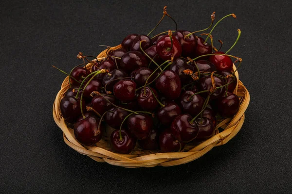 Sweet Ripe Bird Cherry Basket — Stock Photo, Image