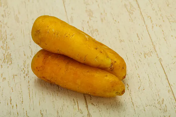 Comida Vegana Natural Zanahoria Amarilla Cruda —  Fotos de Stock