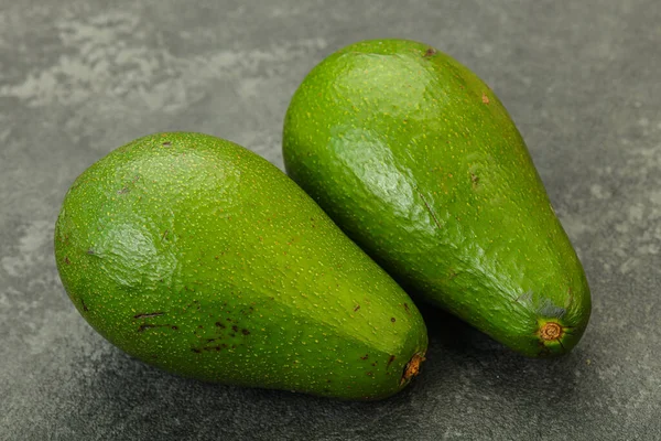 Two Ripe Exotic Green Avocado Vegetable — Stock Photo, Image