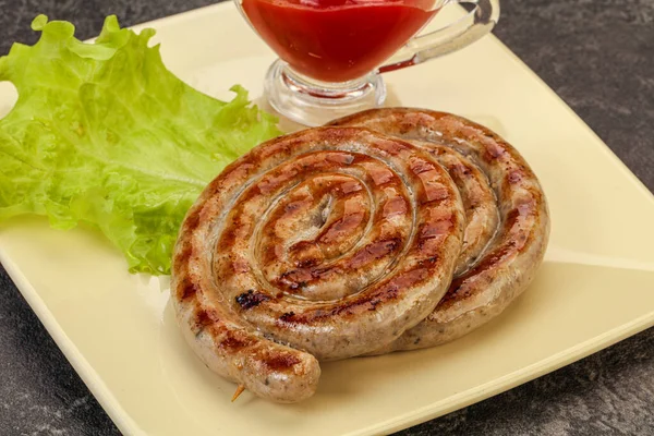 Gegrilltes Rundes Schweinefleisch Leckere Würstchen Mit Sauce — Stockfoto