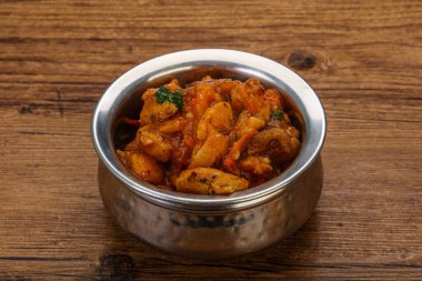 İstiridye soslu tavuk ve sebzeli kişniş.