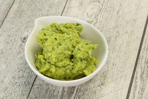 Fűszeres Avokádó Guacamole Szósz Chili Paprikával — Stock Fotó