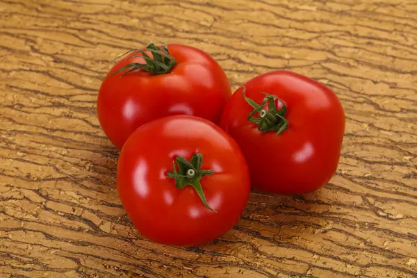 Reife Saftige Rote Große Tomaten — Stockfoto