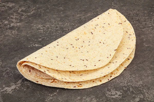 Cozinha Mexicana Tortilla Pão Grosso Com Cereais — Fotografia de Stock