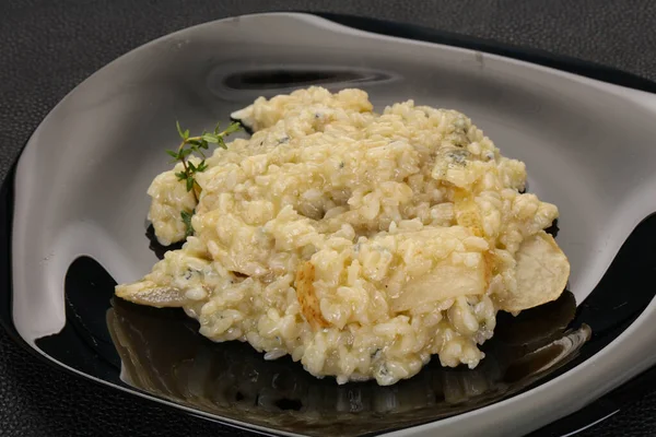 Risotto Med Päron Och Gorgonzola Ost — Stockfoto