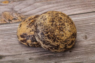 Tatlı ve lezzetli Rus zencefilli çörek yığını